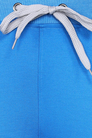 Convenient royal blue jogger scrub set for professional environments.